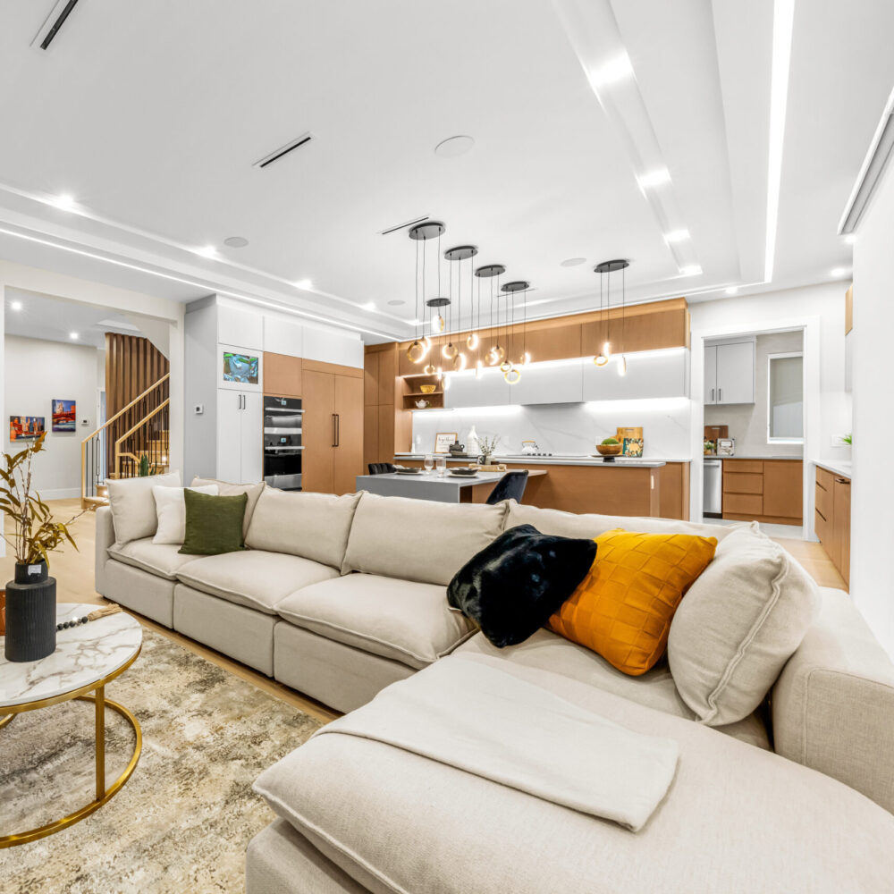 Arezzo Sofa
